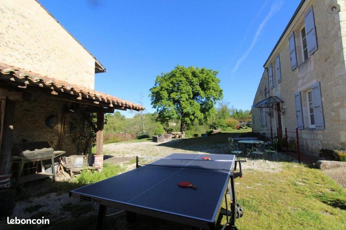 Maison De Campagne Saint-Bris-des-Bois Exterior foto